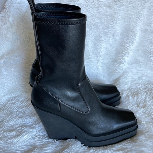 Gia Borghini Shoes - Gia BORGHINI Gia 15 Black Faux Leather Modern Texan Ankle Boots